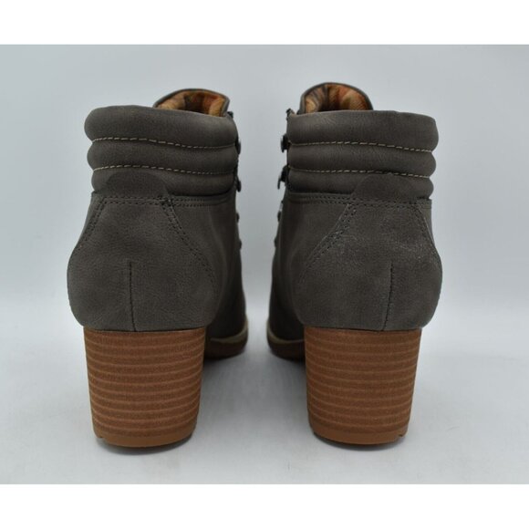 B.O.C By Born Womens Size 9 Alder Light Grey Nubuck PU Heeled Booties Boots - Picture 8 of 12